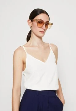 Anna Field Top - Off-White 9 Anna Field Top - Off-White -Anna Field 3a0ac3a280524c00853897f1c6df9c35