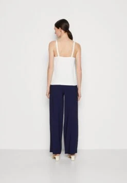 Anna Field Top - Off-White 8 Anna Field Top - Off-White -Anna Field 5c474e491a164220818989461bedaf11