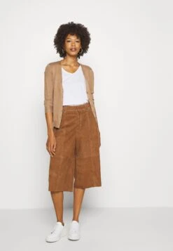 Anna Field Vest - Camel 6 Anna Field Vest - Camel -Anna Field 712c055201f445ea8ecfa6c85f9b77b9