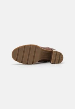 Anna Field Korte Laarzen - Cognac 10 Anna Field Korte Laarzen - Cognac -Anna Field 7b33d485b008419b8af52633360afbf5